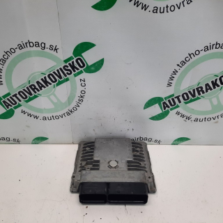 Riadiaca jednotka motora Škoda Rapid 1.2 TSI 03F906070HA