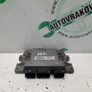 Riadiaca jednotka motora Renault Clio III 1.2T 8200783095 