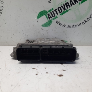 Riadiaca jednotka motora Volkswagen Passat B6 2.0 TDI 03G906016AN