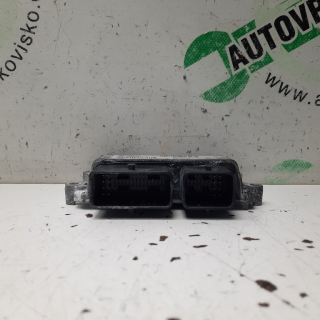 Riadiaca jednotka motora Dacia Sandero I 1.6 237101430R