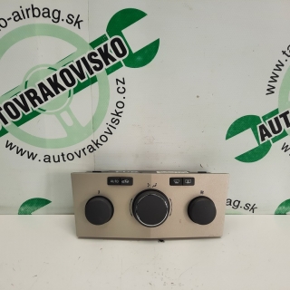 Ovládač kúrenia Opel Zafira 13250621