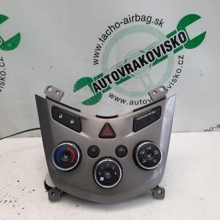 Ovládač kúrenia Chevrolet Aveo 95266754