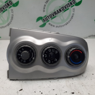 Ovládač kúrenia Toyota Yaris 50UR00N9287