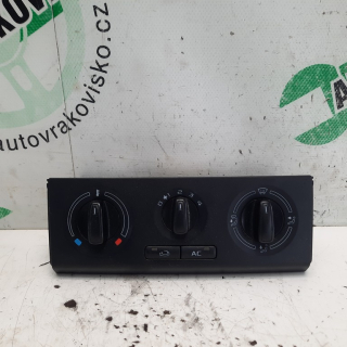 Ovládač kúrenia Škoda Fabia II 5J0820045D