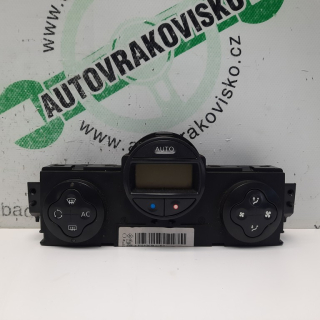 Ovládač kúrenia Renault Scenic II 8200501461