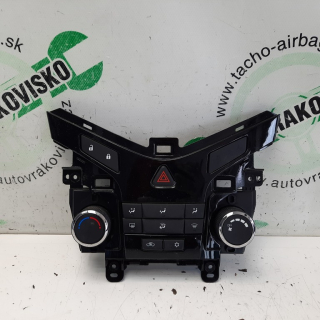 Ovládač kúrenia Chevrolet Cruze 3870548