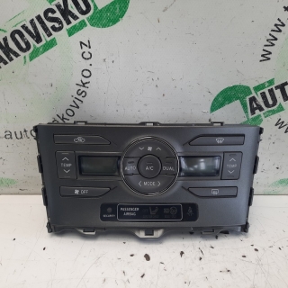 Ovládač kúrenia Toyota Auris 55900-02221