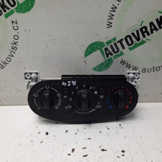 Ovládač kúrenia Dacia Sandero I N108614N