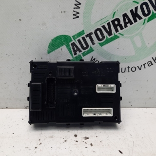 Riadiaca jednotka BCM Renault Clio III 8200652284