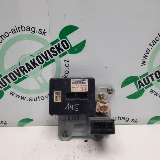 Riadiaca jednotka Kia Carnival OK54A67720 OK60A60830