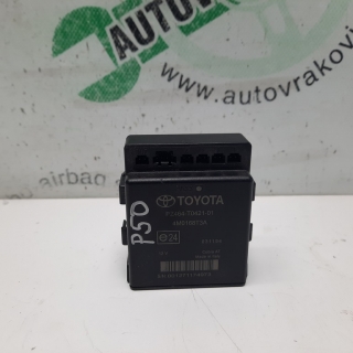 Riadiaca jednotka Toyota Corolla Verso PZ464-T0421-01