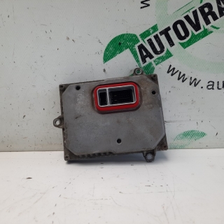 Riadiaca jednotka xenon ľavý predný Audi A4 B7 1307329115
