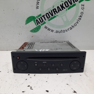 Autorádio Volkswagen Caddy 8200057681