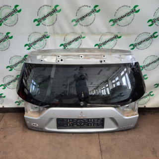 Piate dvere Mitsubishi Outlander