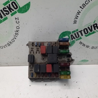 Poistková skrinka Fiat Stilo 46796534