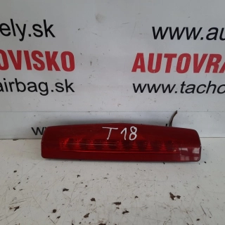 Brzdové svetlo Opel Astra H combi 13252463