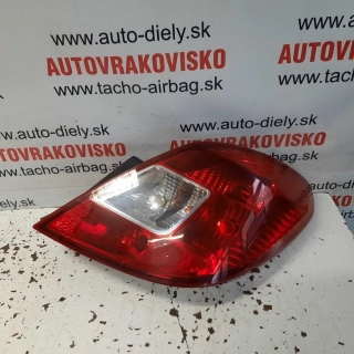 Zadné svetlo pravé Opel Corsa D