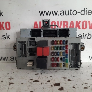 Poistková skrinka Fiat Punto II 1.9 JTD 46817785