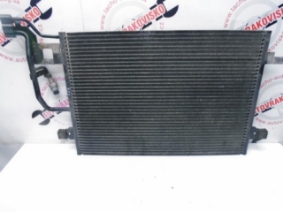 Chladič klimatizácie VW Passat 3B0260401A