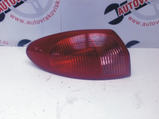 Zadné svetlo Alfa Romeo 147