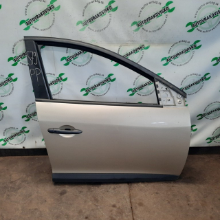 Pravé predné dvere Renault Megane III