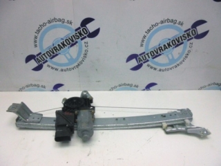 Sťahovanie okna Mercedes A PZ A1687300446