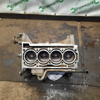 Spodok motora blok Volkswagen 1.6 FSI BLF