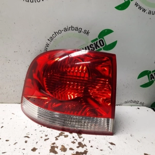 Zadné svetlo Volkswagen Touareg lavé