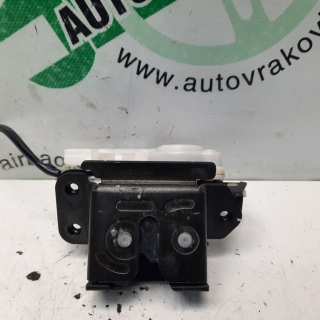 Zámok 5 dvere kufor Mazda 5