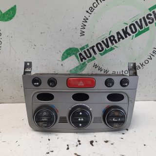 Ovládač kúrenia Alfa Romeo 147 01560513690